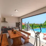 Berni Casa de Férias