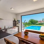 Berni Casa de Férias